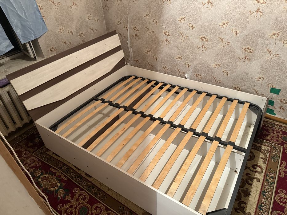 Кровать спальный 60000 тенге