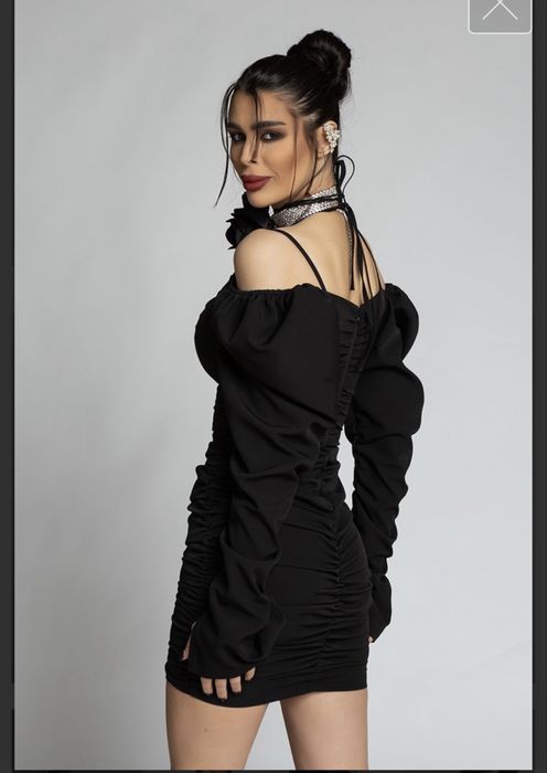 Нова рокля Nikole Collection