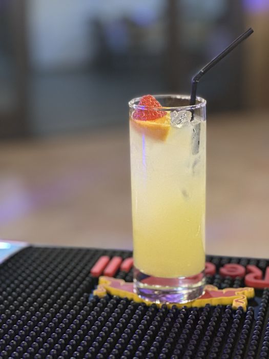 Cocktail bar-Bar mobil—Barman—Nunti—Botezuri