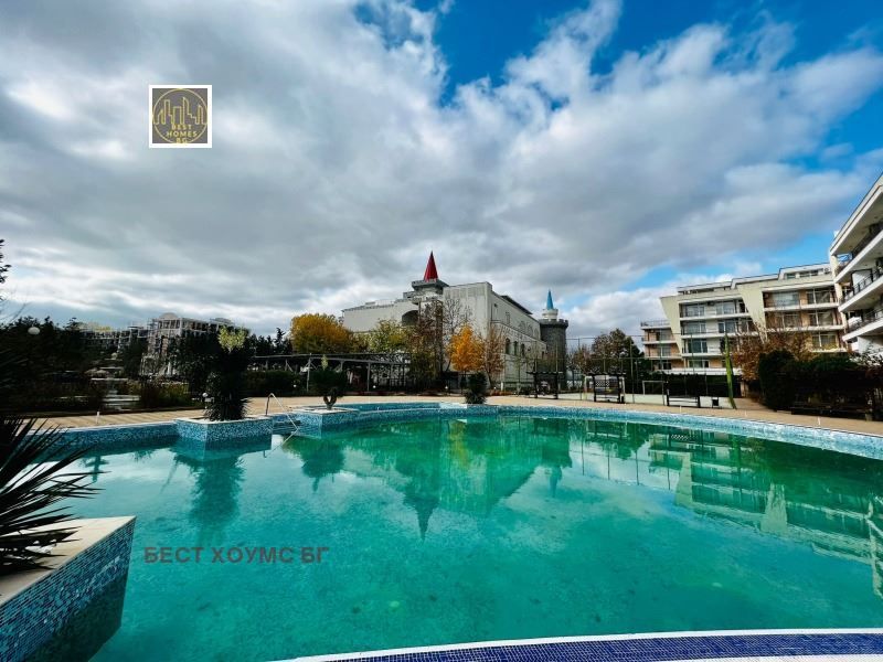 Продава се Тристаен апартамент в к.к. Слънчев бряг - 118 кв.м за 662 €/кв.м - Снимка #4