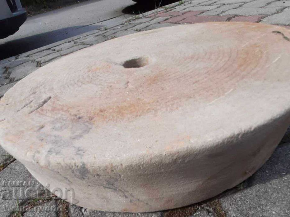 Стар Камък за точило - точиларски камък