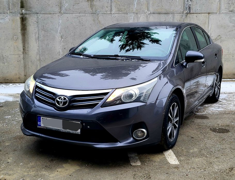 Toyota Avensis /1.8i Cutie Automata/2014/140.000km