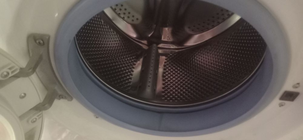 Стиральная машинка Автомат 6кг Haier