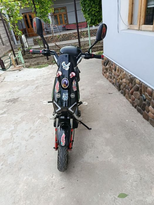 Продается скутер электрический