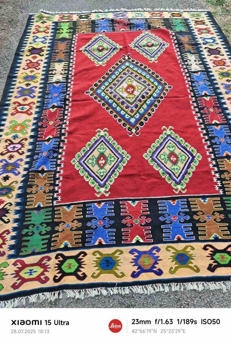 Нов чипровски килим