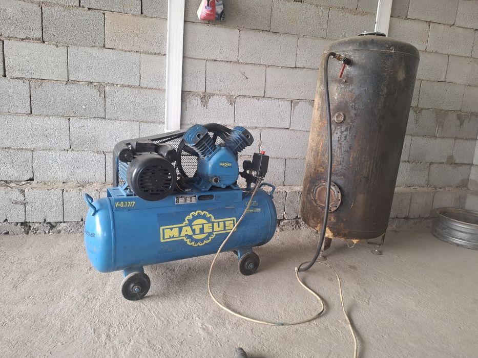 Воздушный компрессор