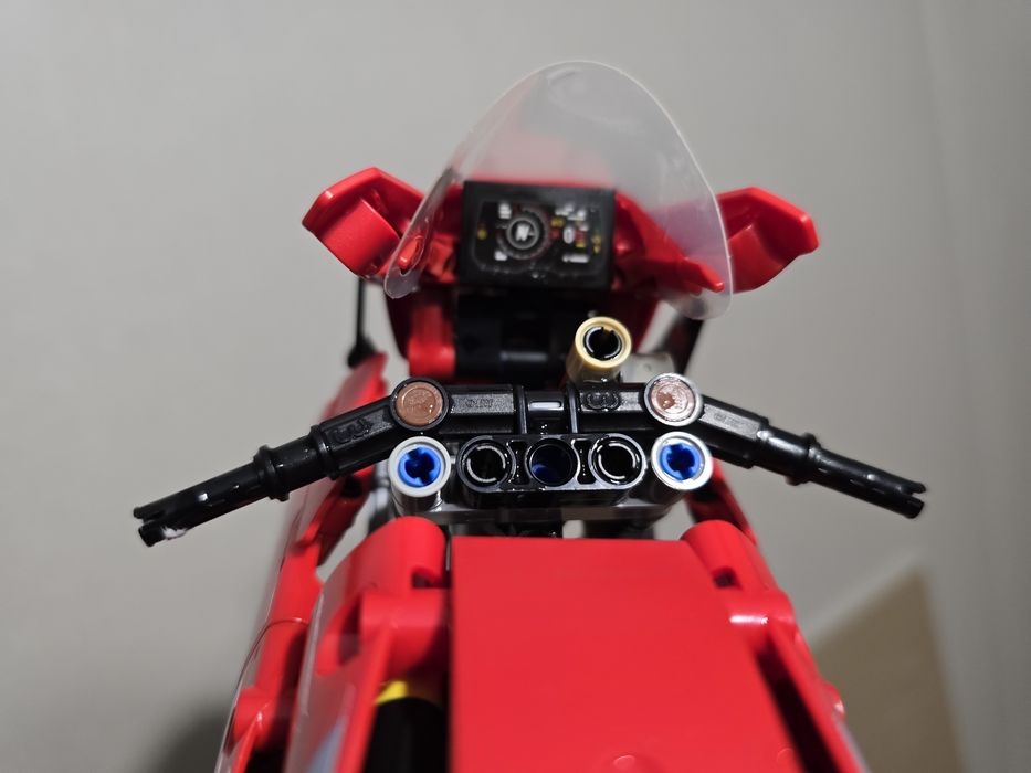 LEGO Technic Ducati оригинал
