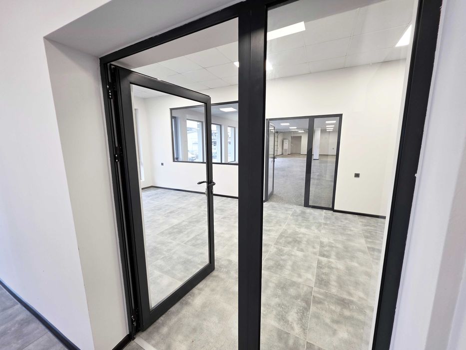 Продавам Производствена сграда в парцел два декара от Собственик