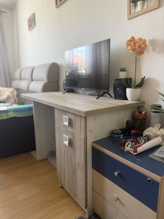 Vand birou pentru gaming sau alte chesti