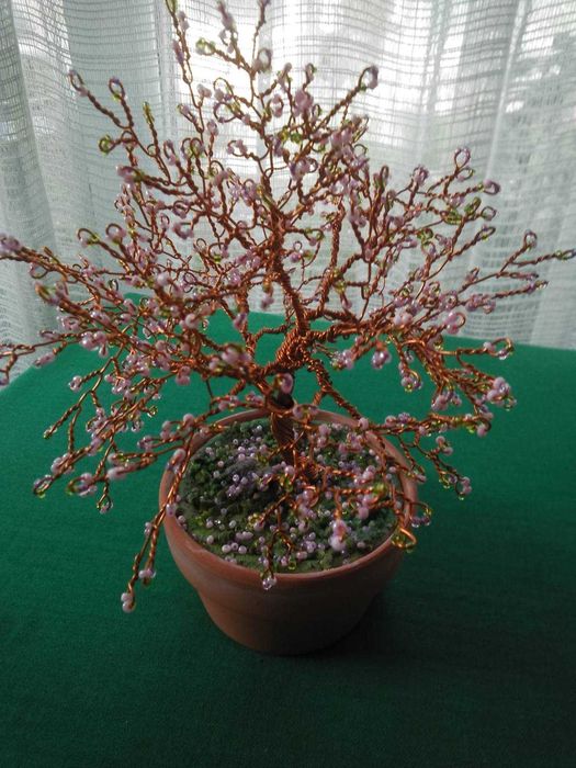 Дърво от мъниста