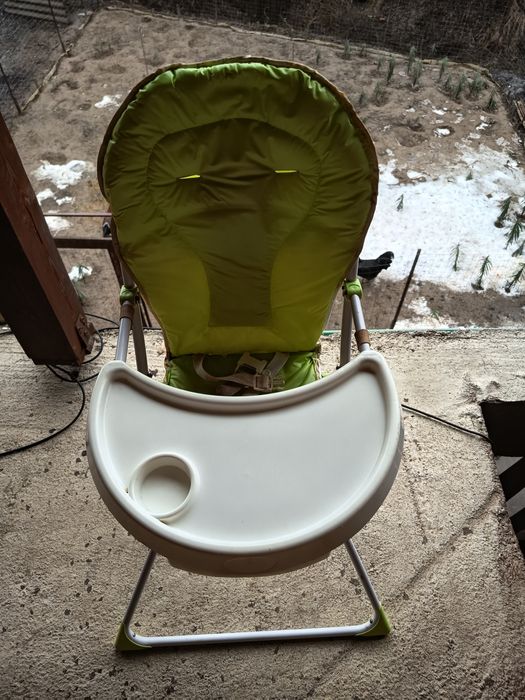 Scaun cu măsuță copii