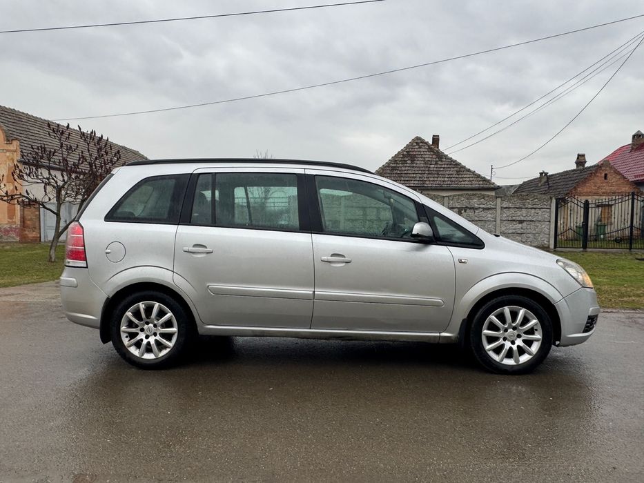 De vanzare Opel Zafira