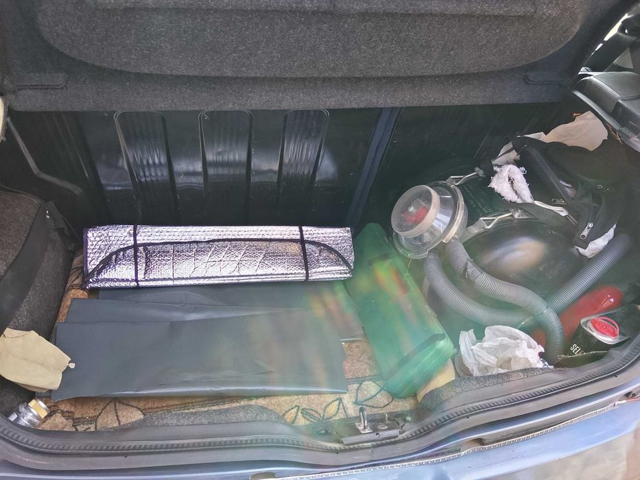 продавам фият пунто 2004 г газ бензин  1.2 80кс 16в