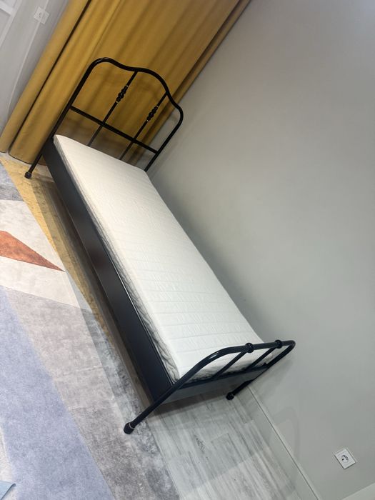 Продам кровать металлическая прочная