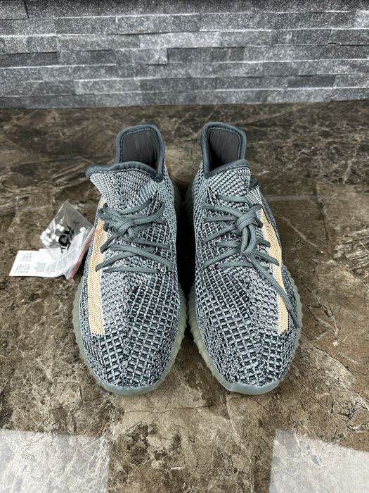 Adidas Yezzy Boost 350 Ash Blue