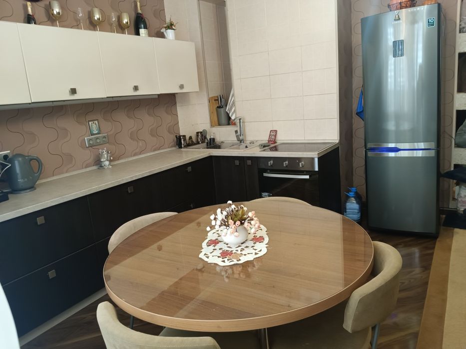 Продается 3 комнатную квартира