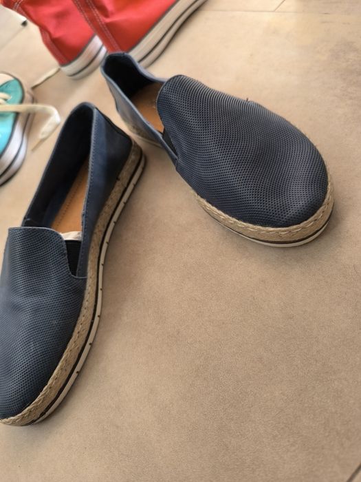 Vând pantofi piele ideali pentru primăvară/vară/toamnă