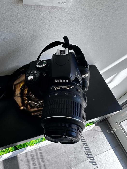 Фотоапарат Nikon D60