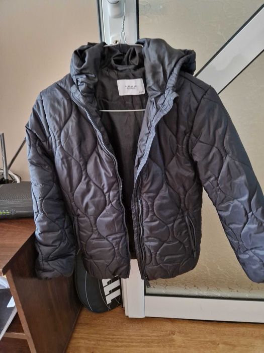 яке Reserved, 134 см