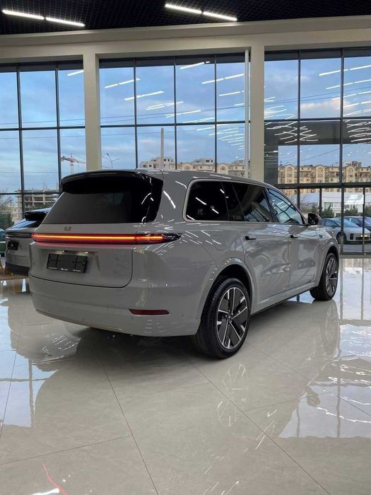 Li L9 Ultra рестайлинг, нарда грей 2026