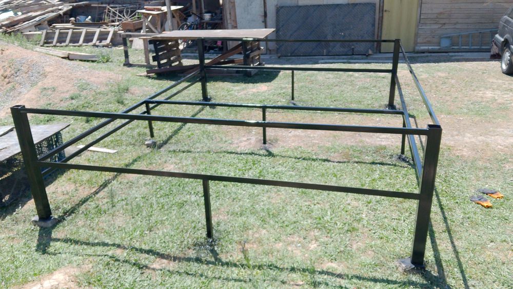 тапчан сатылады.