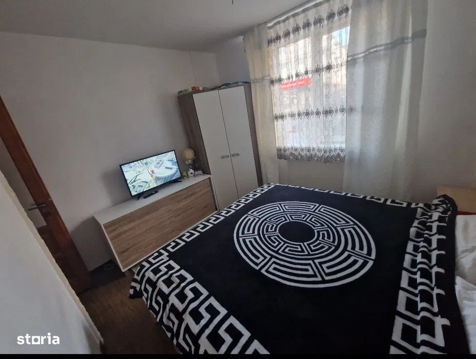 Apartament 3 camere, 58mp, doua parcari si garaj, la cheie, Baciu — fotografia 1