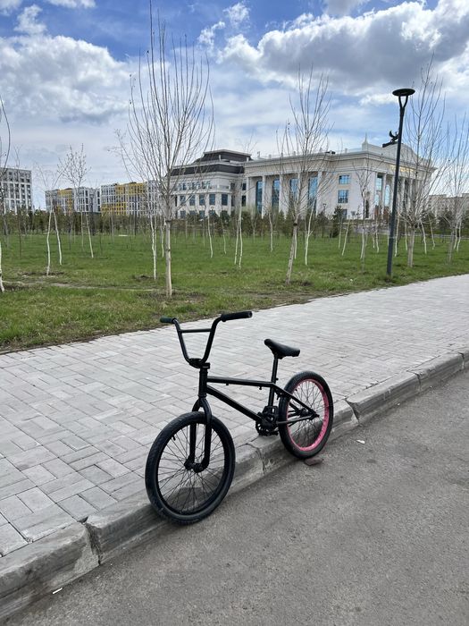 Продам бмх трюковой