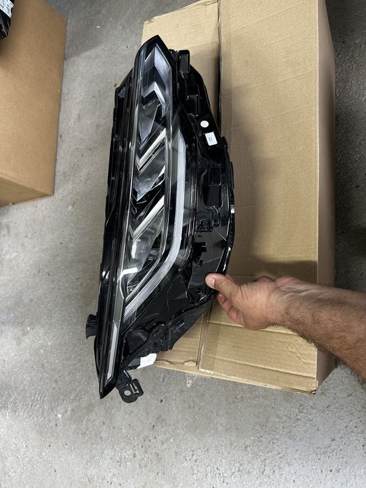Far dreapta full led vw golf 8 facelift.cod:5H1941006.A.