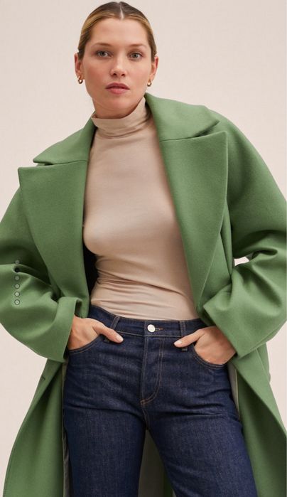 Пальто от MANGO