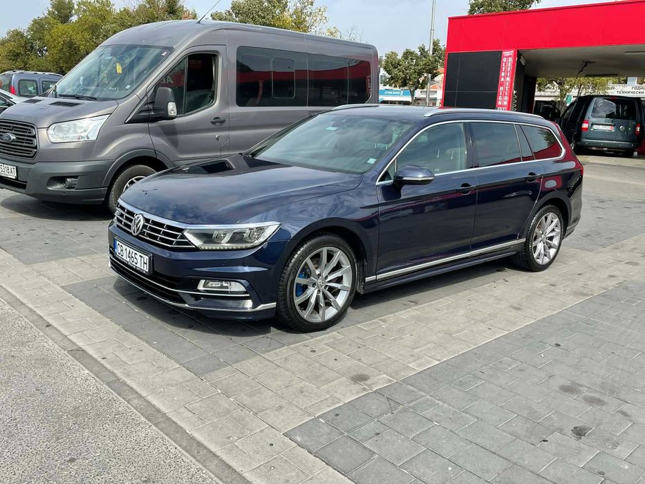 VW Passat R-line