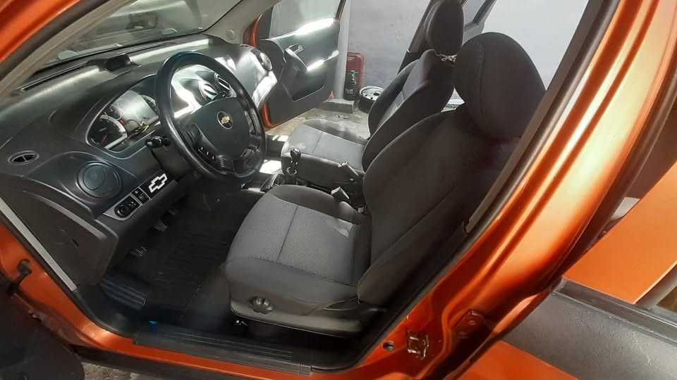 Chevrolet Aveo 1.4benzina 2 axe cu came- an 2007-5 viteze