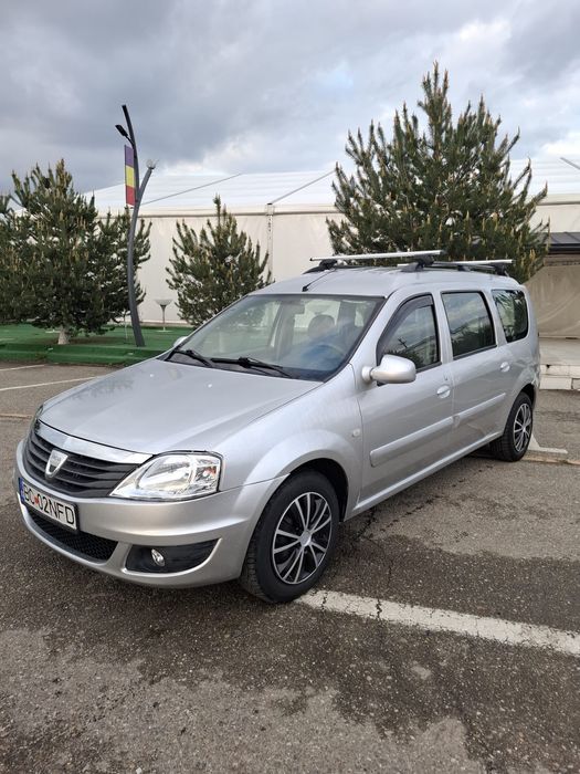 Dacia logan  mcv . An 2009 . Motor 1.4 mpi . Km 180.000