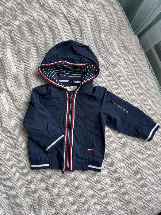 Продам детские вещи