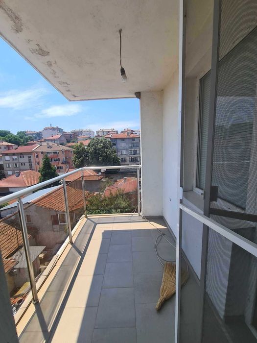 Продава се Тристаен апартамент в Хасково, Каменни - 81 кв.м за 819 €/кв.м - Снимка #10