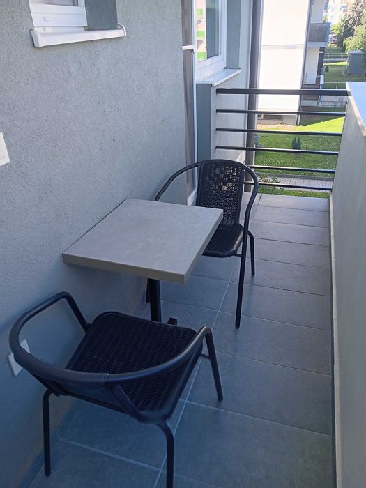 Inchiriez ap.2 camere decomandate et.1 recent renovat Sibiu
