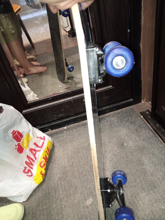 Скейт борт  очень хорошый