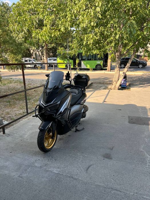Xmax 175cc 2026 / zmax
