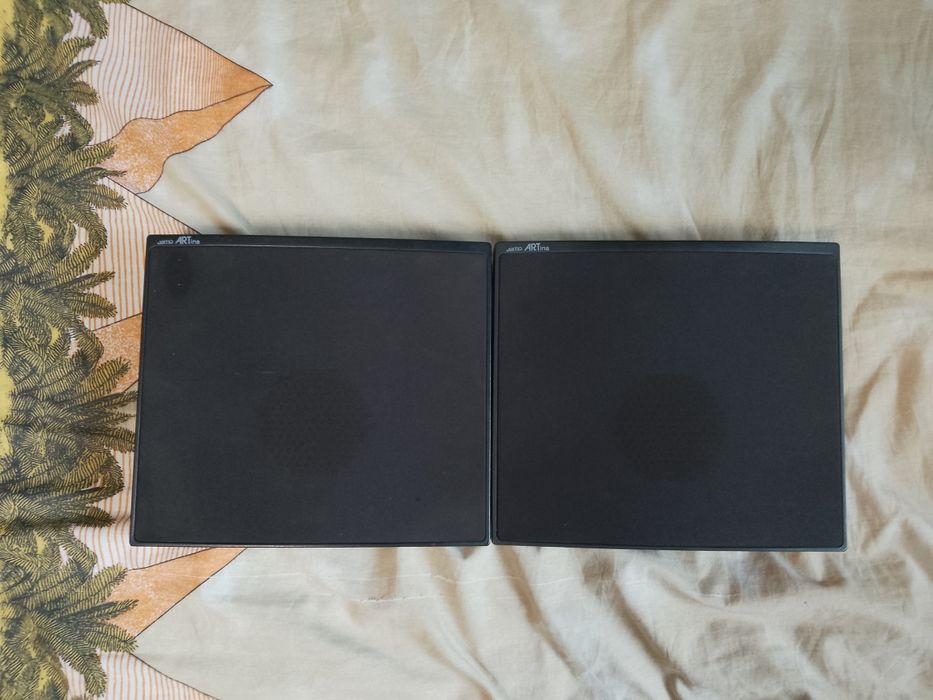 Продавам колони Jamo art