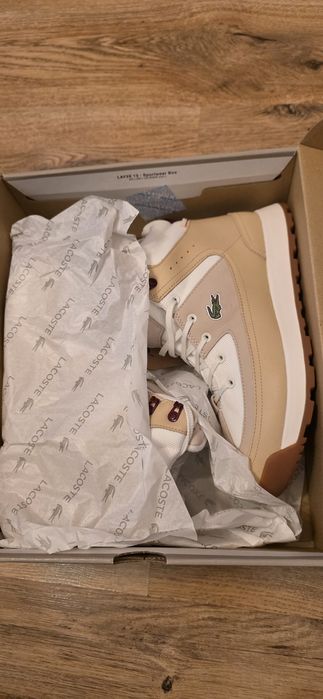 Vând ghete imblanite Lacoste