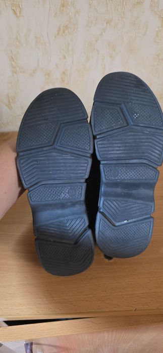 Продам слипоны 31р