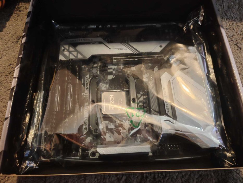 ASRock B550M Steel Legend + AMD Ryzen 5 5500GT 6-Core + 32GB DDR4, 500GB NVMe + Охладител
