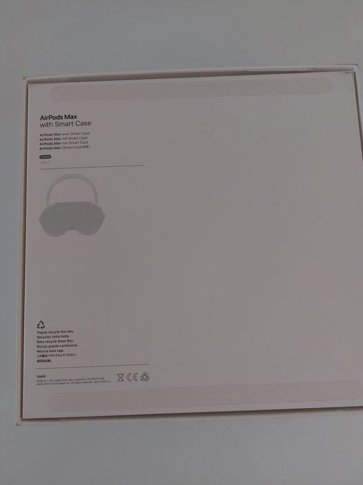 Apple airpods max starlight
