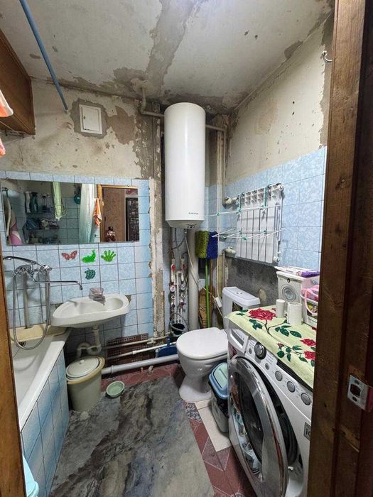 S Продам 3-х ком в Соцгороде 2/5 этаж, не угловая