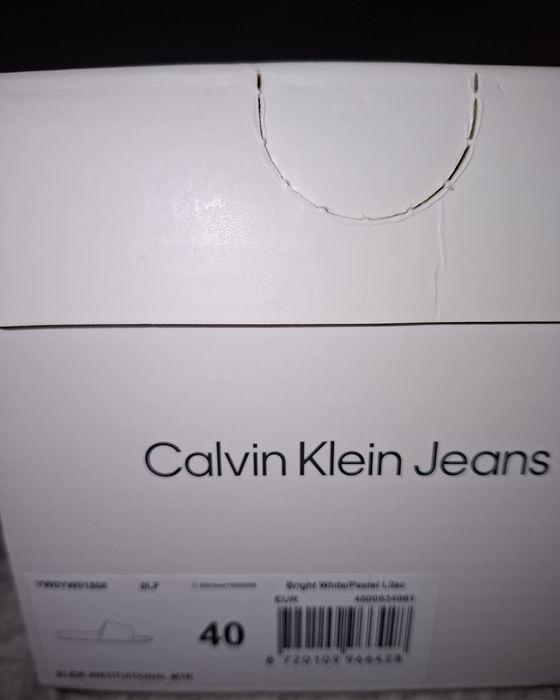 Чехли Calvin Klein