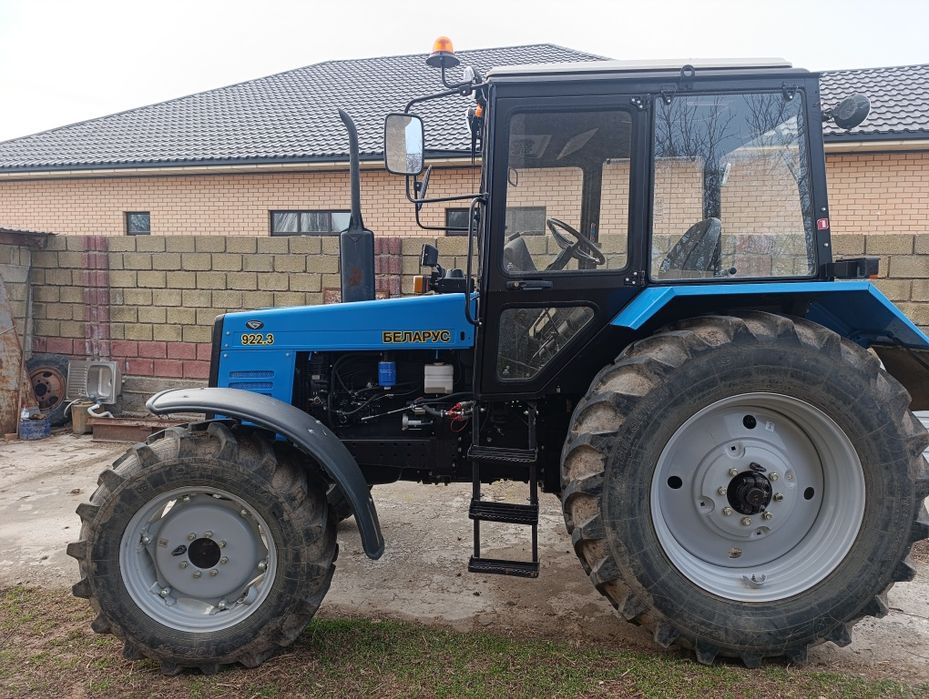 Трактор МТЗ Беларус