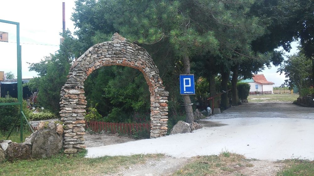 парцел на морето