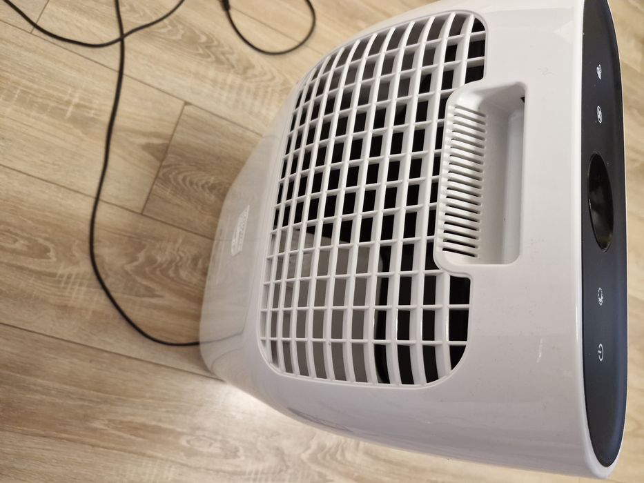Purificator de Aer Philips, Bluetooth, Afisaj Digital, Alb