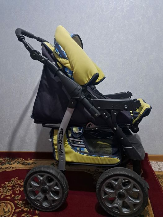 Продам детскую коляску