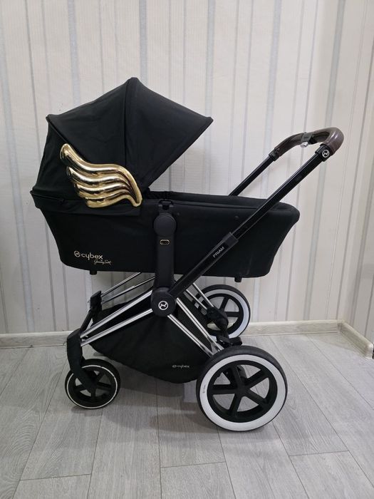 Cybex Priam + люлька от Cybex Jeremy