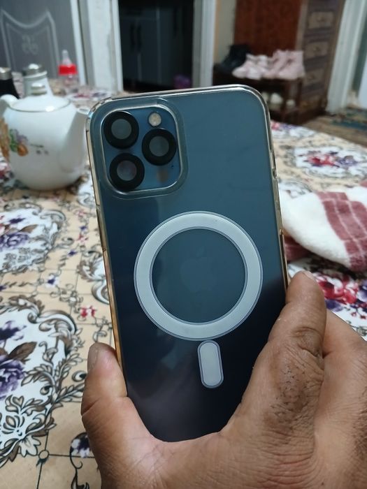 Айфон 12 про макс